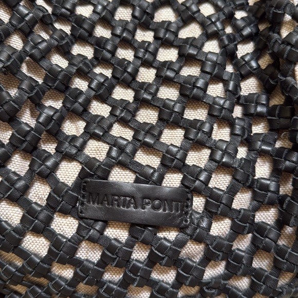 New without tag. Stylish Marta Ponti Black and Cream Women's fringed leather Bag - Picture 5 of 16